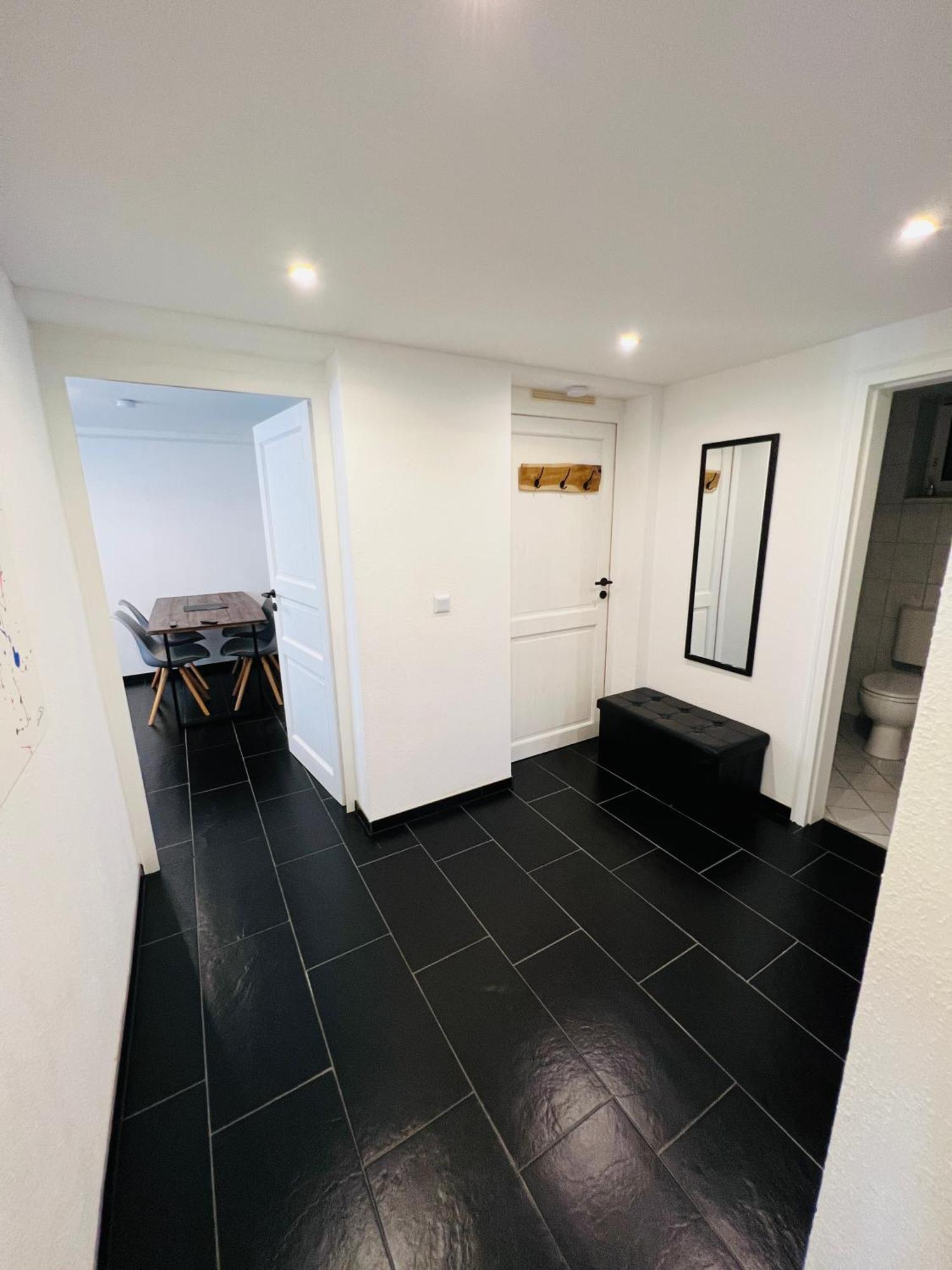 Souterrain 2 Zimmer Wohnung Freiburg Seepark ภายนอก รูปภาพ